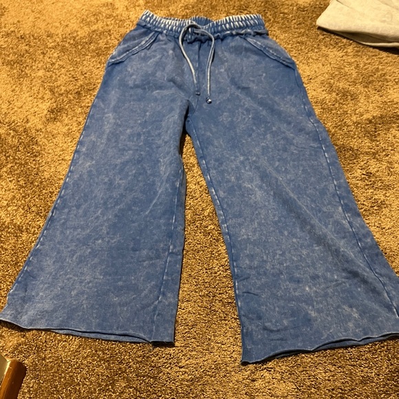 ZENANA. Outfitters Women’s Blue Joggers. Size M. COMFY!  Has Pockets. EUC - Picture 5 of 6